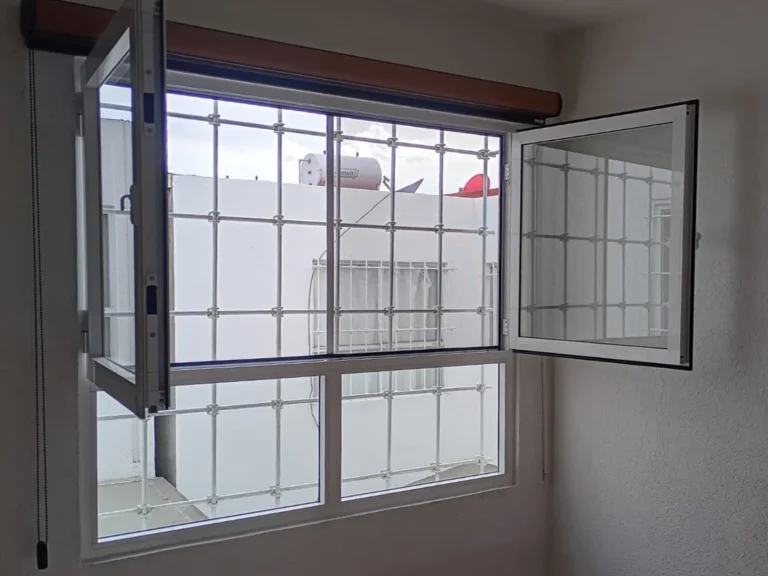 Ventana de aluminio linea española Toluca edo. de Méx.