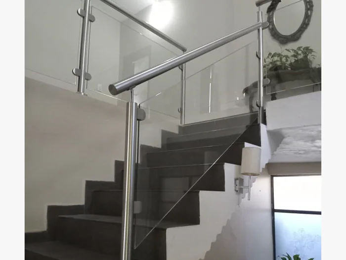 Barandal de vidrio Templado Escaleras